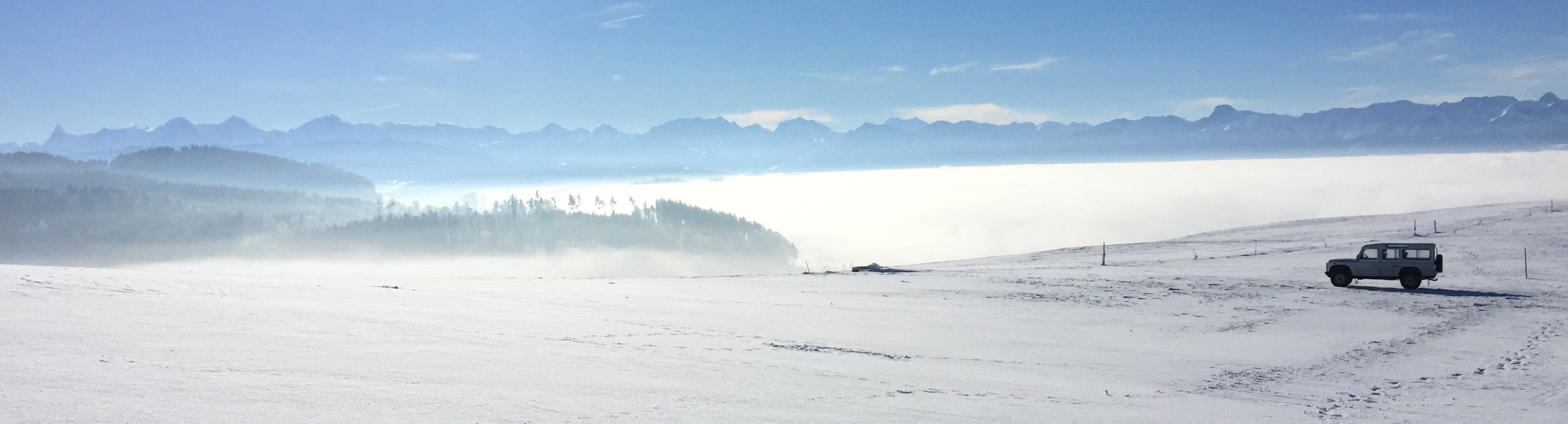 RUX Rides - Roaming Switzerland with Matthias' Defender TD5